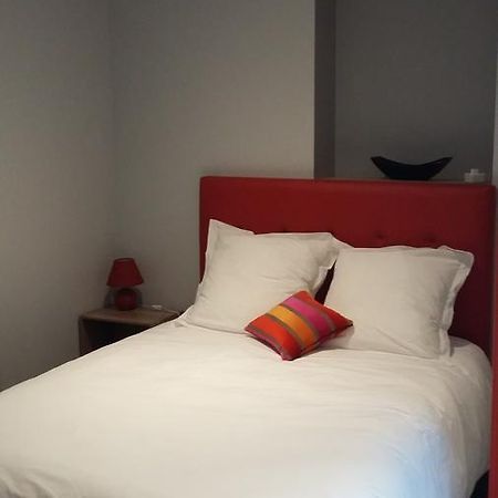 Le Logis D'Isabelle Aparthotel Argentan Exterior foto