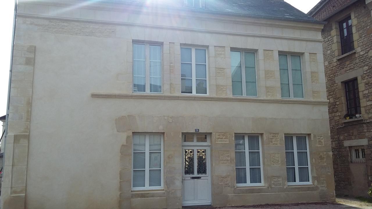 Le Logis D'Isabelle Aparthotel Argentan Exterior foto